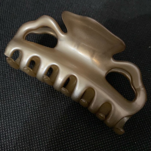 Lot of 6 Hair Claw Clip & Goody ouchless ponytail bands- never used - Picture 5 of 14